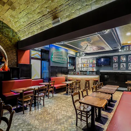 Alessandro Palace & Bar * 罗马
