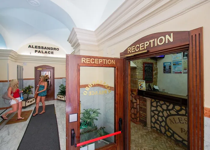 Alessandro Palace&bar *