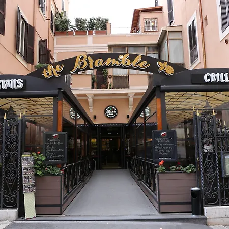 旅馆 Alessandro Palace & Bar *