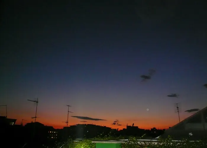 旅馆 Alessandro Palace & Bar