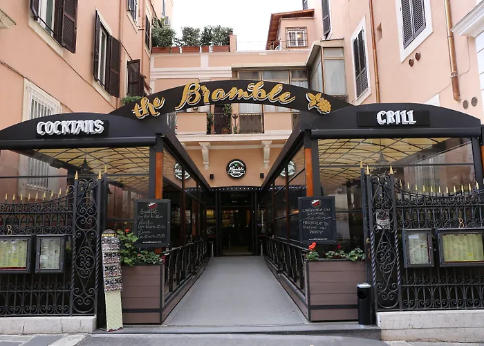 旅馆 Alessandro Palace & Bar *