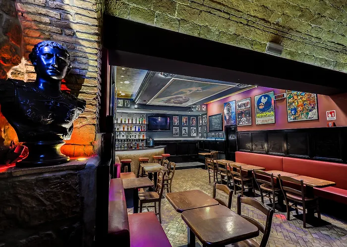 Alessandro Palace & Bar *